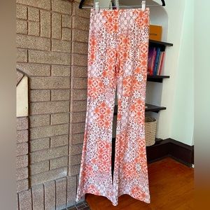 Funky flare pants🩷